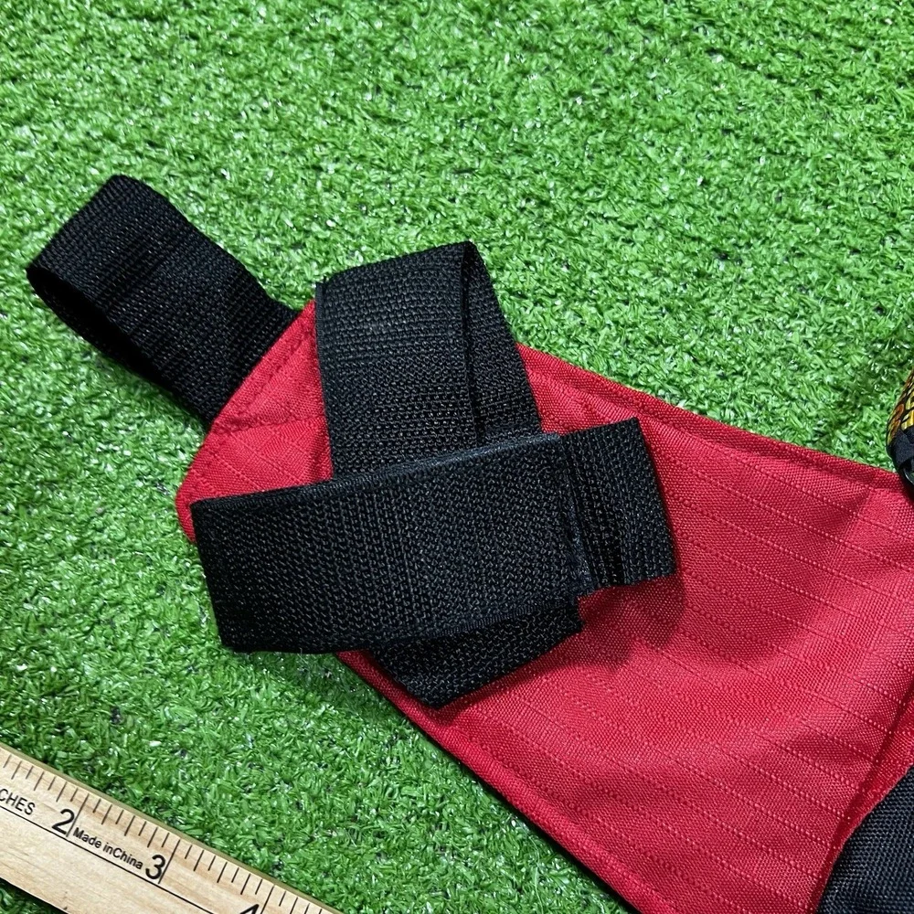 Vintage Fanny Pack Red Hiking‎ Outward HOUND 1990s Pet Gear Dog Park Logo NWOT